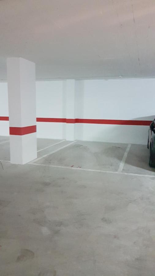 A Space That Feels Like Home With Private Parking Malaga Luaran gambar